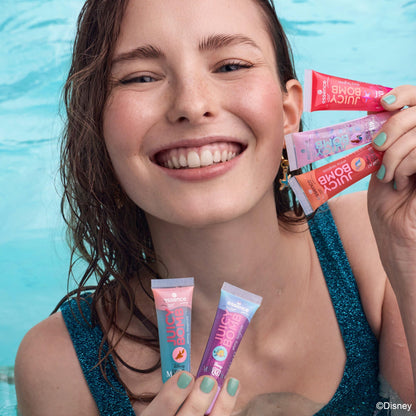 essence Disney THE LITTLE MERMAID JUICY BOMB shiny lipgloss crew, Mehrfarbig, Expressergebnis, glänzend, schimmernd, vegan, ohne Parabene, ohne Mikroplastikpartikel, Nanopartikel frei,1er Pack(5x10ml)